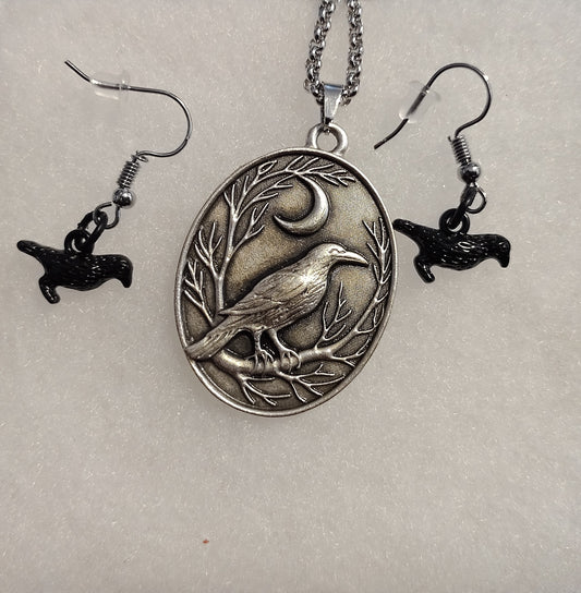 Raven necklace and earrings
